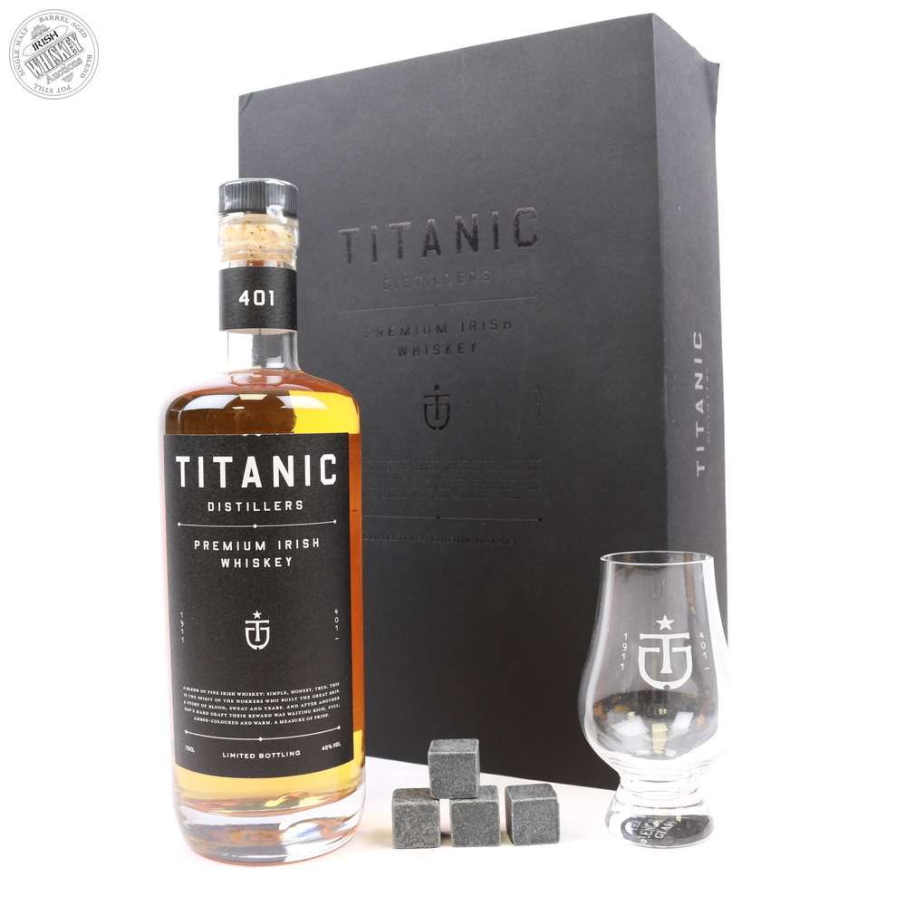 65604619_Titanic_Distillers_Collectors_Edition-1.jpg