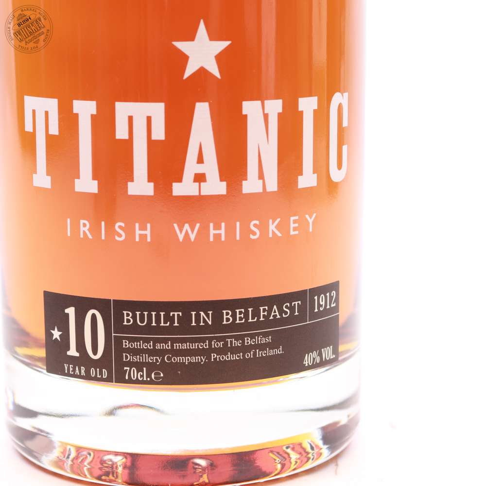 65608110_Titanic_10_Year_Old_Irish_Whiskey-3.jpg