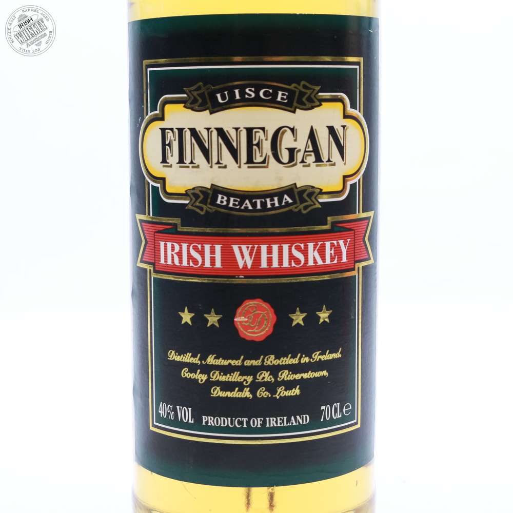 65608273_Finnegan_Irish_Whiskey-3.jpg