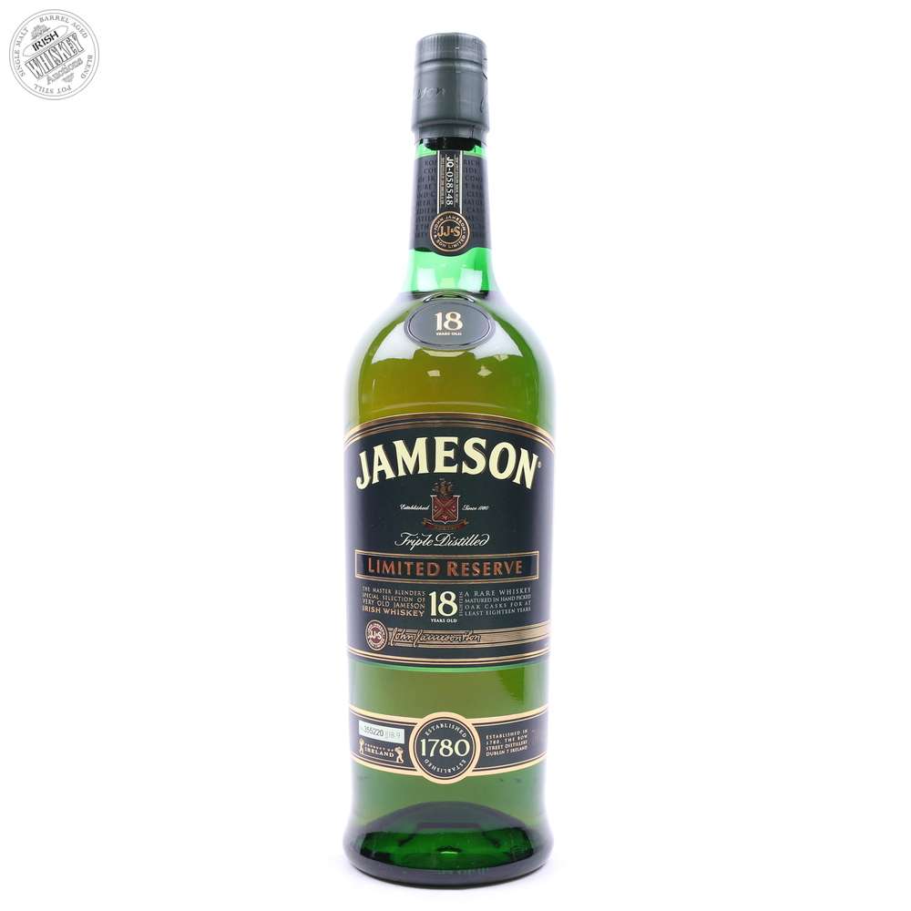 65613676_Jameson_18_Year_Old_Limited_Reserve-4.jpg