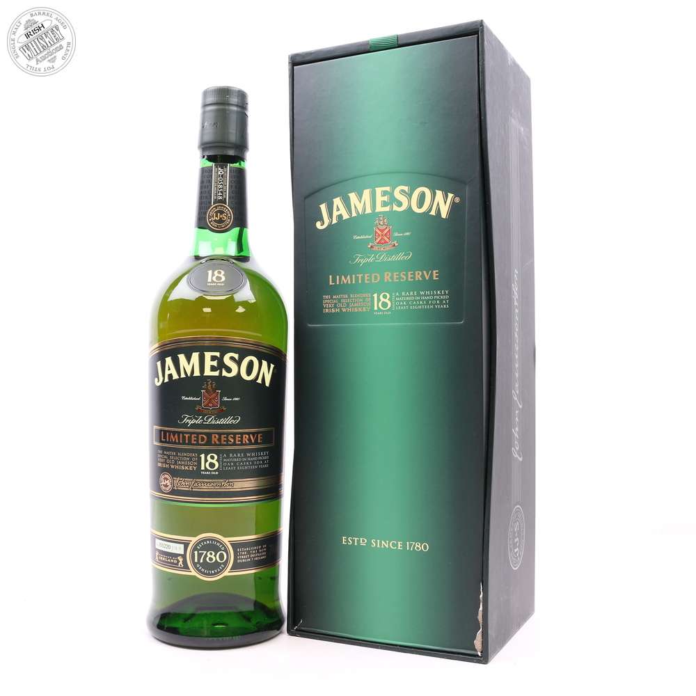 65613676_Jameson_18_Year_Old_Limited_Reserve-5.jpg
