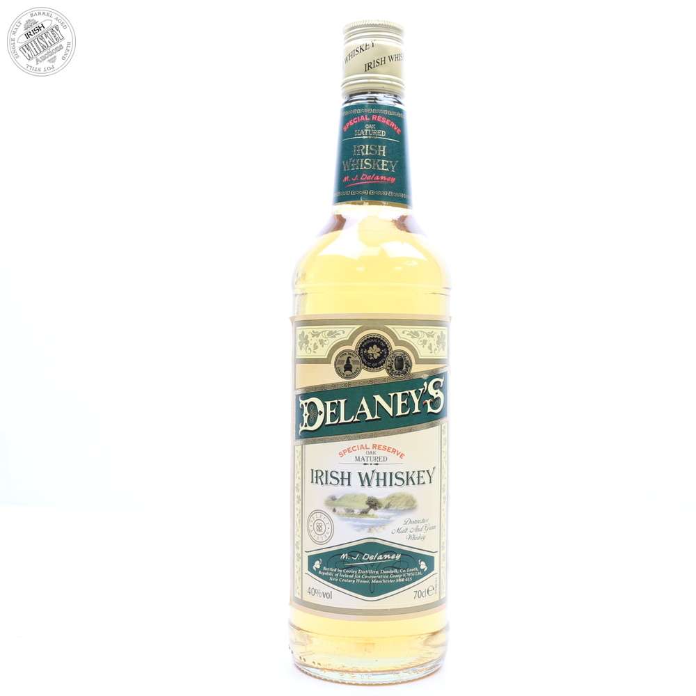 65624630_Delaneys_Irish_Whiskey-1.jpg