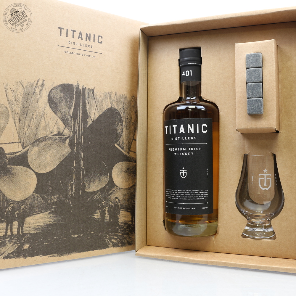 65669163_Titanic_Distillers_Collectors_Edition-3.jpg
