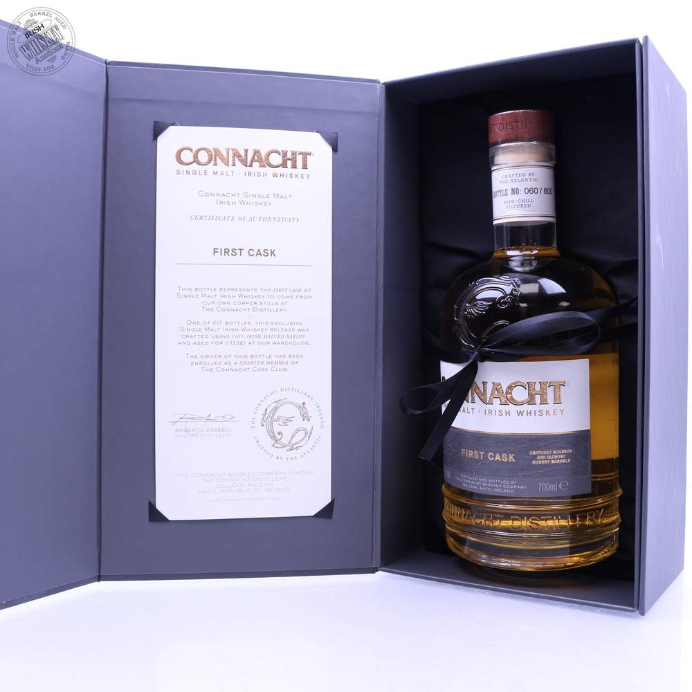 65686728_Connacht_First_Cask_Single_Malt_Irish_Whiskey-5.jpg