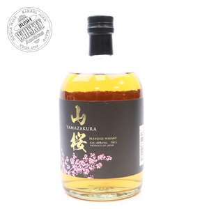 1818436_Yamazakura_Blended_Whisky-1.jpg