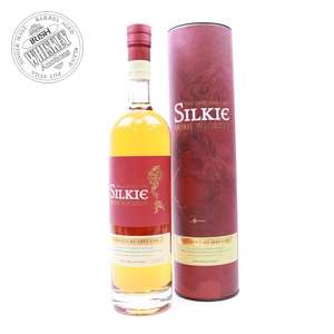 1818451_The_Legendary_Red_Silkie_Irish_Whiskey-1.jpg