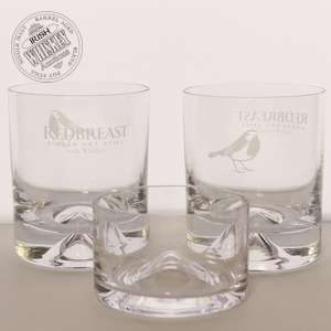 65587114_Redbreast_glasses_and_ice_glass_holder-1.jpg