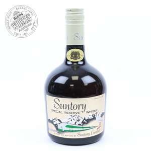 65587890_Suntory_Special_Reserve_Whisky-1.jpg