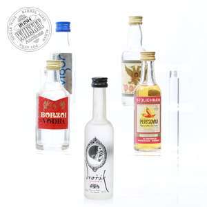 65592617_Vodka_Miniatures-1.jpg