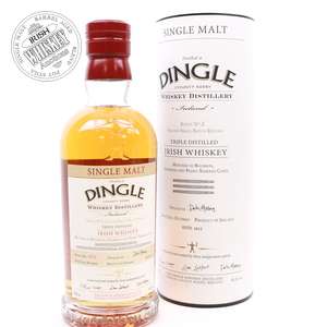 65593638_Dingle_Single_Malt_B2_Bottle_No__4954-1.jpg