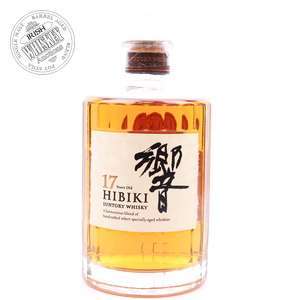 65597669_Hibiki_Suntory_Whisky_17_Year_Old-1.jpg