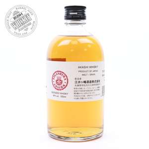 65605624_Eigashima_White_Oak_Whisky_-_Akashi_Red-1.jpg
