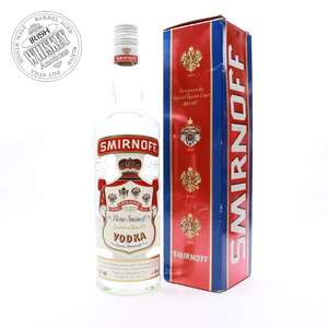 65606911_Smirnoff_Vodka-1.jpg
