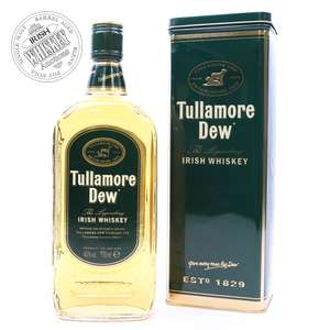 65610844_Tullamore_Dew_The_Legendary_Triple_Distilled-1.jpg