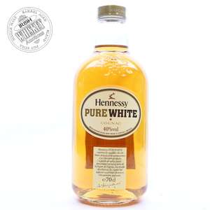 65615493_Hennessy_Pure_White_Cognac-1.jpg