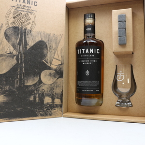 65640302_Titanic_Distillers_Collectors_Edition-1.jpg