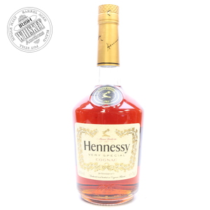 65641853_Hennessy_V_S_Cognac-1.jpg