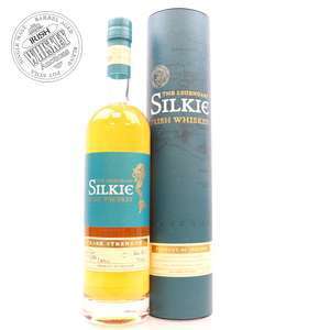 65652276_The_Legendary_Silkie_Cask_Strength_Irish_Whiskey-1.jpg