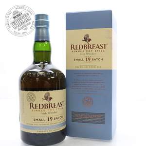 65669466_Redbreast_19_Year_Old_The_Whiskey_Exchange-1.jpg
