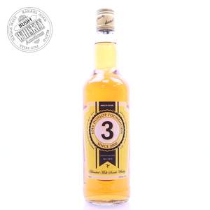 65681973_Joey_Dunlop_Foundation_Blend_Malt_Scotch_Whisky-1.jpg