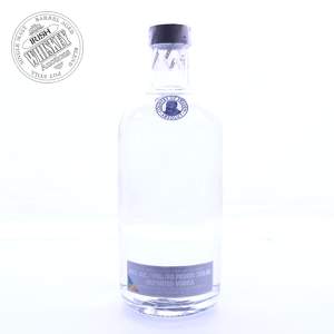 65684676_Absolut_No_Label_Vodka-3.jpg