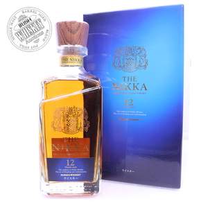 65686347_The_Nikka_12_Year_Old_Premium_Blended_Whisky-1.jpg