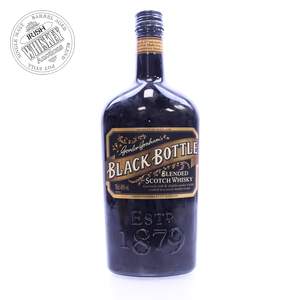 65693834_Black_Bottle_Blended_Scotch_Whisky-1.jpg
