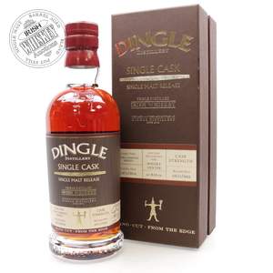 65704679_Dingle_Single_Cask_Single_Malt_Release_Whisky_Center-1.jpg