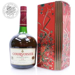 65708351_Courvoisier_VS_Cognac-1.jpg