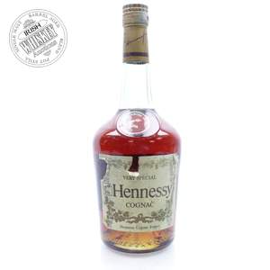 65709341_Hennessy_Very_Special_Cognac-1.jpg