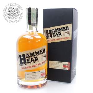 65719223_Hammer_Head_Czech_Single_malt_Whisky-1.jpg