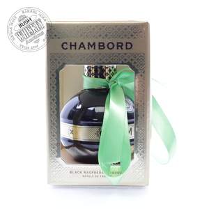 65720345_Chambord_Raspberry_Liqueur_20cl_Gift_Box-1.jpg