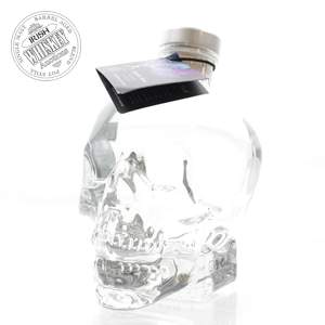 65720357_Crystal_Head_Vodka-1.jpg