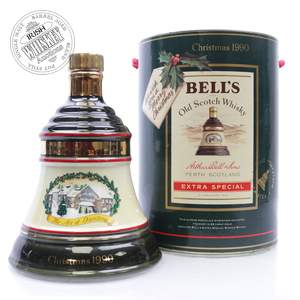 65720543_Bells_Christmas_Decanter_1990-1.jpg