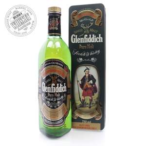 65720660_Glenfiddich_Pure_Malt_Scotch_Whisky-1.jpg