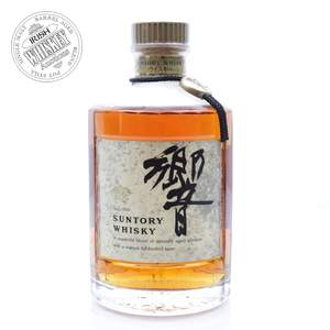 65722340_Suntory_Whisky-1.jpg