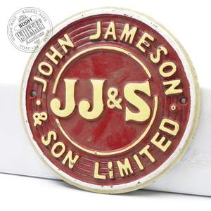 65723378_Hand_painted_Cast_Iron_John_Jameson_Wall_Plate-1.jpg