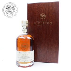 65723530_Midleton_1973_Master_Distillers_Private_Collection-1.jpg